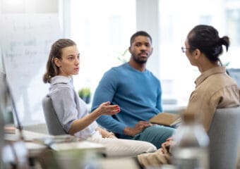 Dependência Química: Como Funciona Quais os Sinais e os Caminhos para a Recuperação